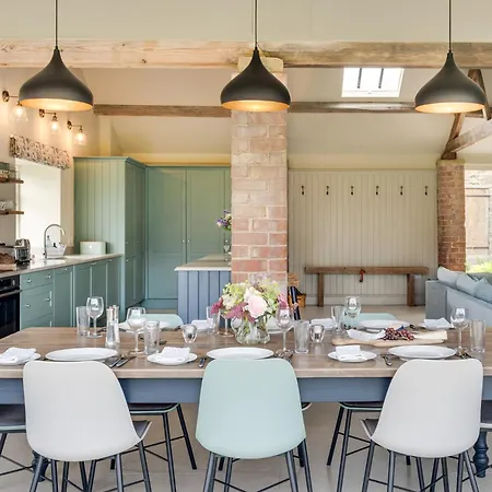 3 Bed In York Oc-89538