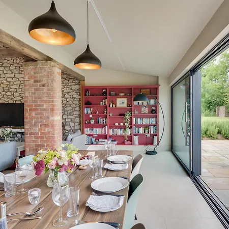 펜션 3 Bed In Welburn 89538 *