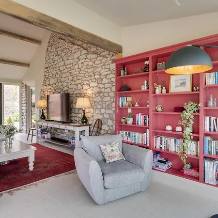 펜션 3 Bed In Welburn 89538