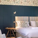 3 Bed In York Oc-89538